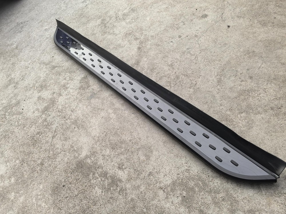 2Pcs Fixed Running Boards Side Step for Q7 2006-2015 with Brackets