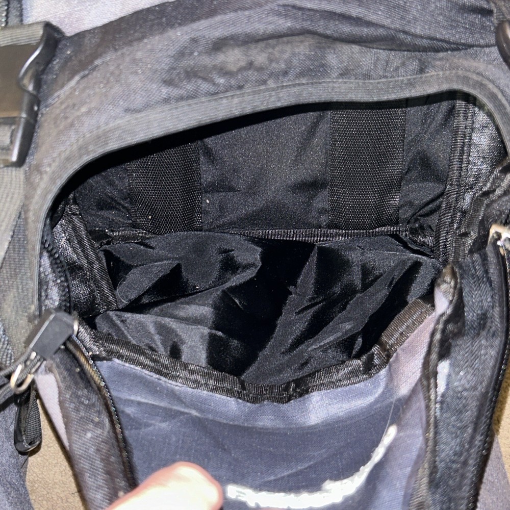 Outlander Extreme 80 Internal Frame Backpack W Attached Day Pack GUC