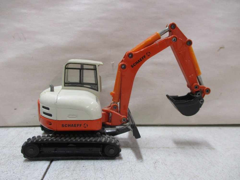 Siku Schaeff Excavator