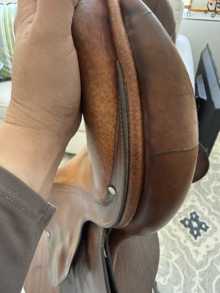 HERMES PARIS HORSE SADDLE 17”