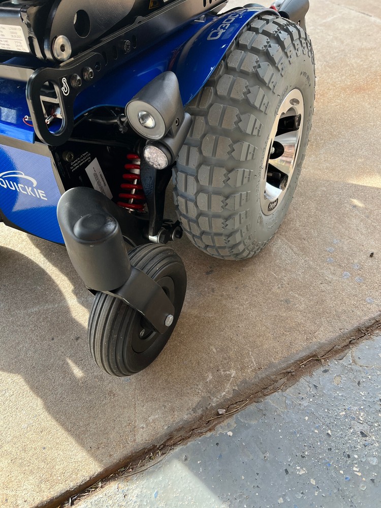 BIG WHEELS QUANTUM /QUICKIE - FITS MOST MODELS - ONE PAIR COMPLETE