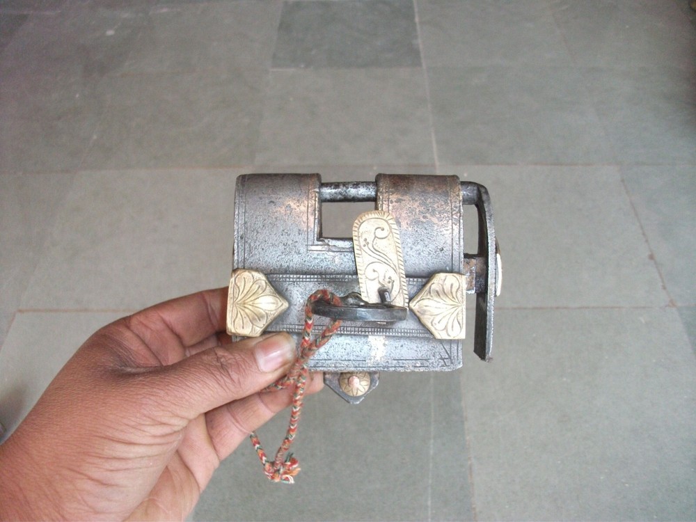 Vintage Iron Engraved Brass Fitted Handcarfted Solid Padlock