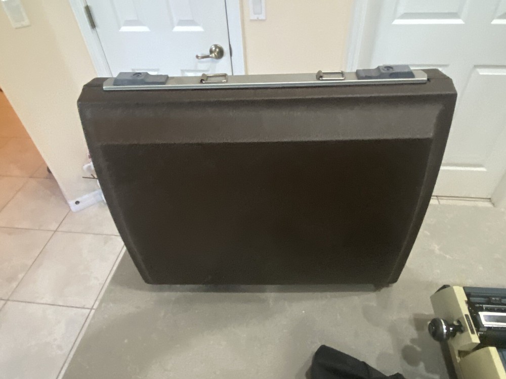 Electric Typewriter Smith Corona Coronamatic 2500 w/ Case & Manual