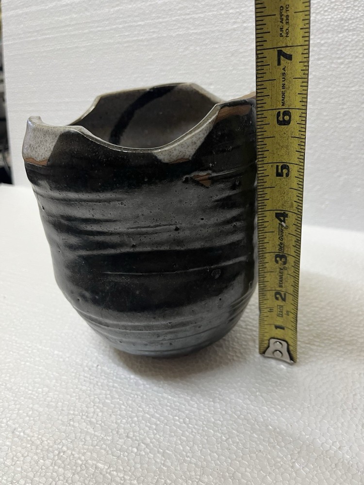 Vtg Glazed Signed Pottery Planter 80’s