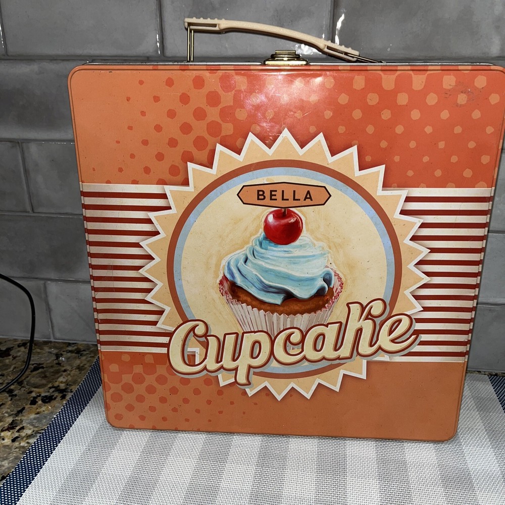 Bella Cupcake Maker Kit