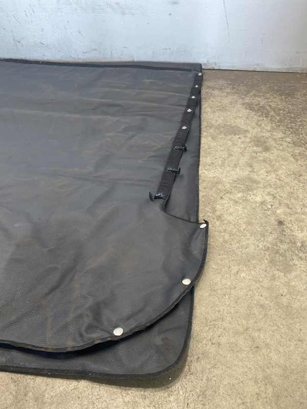 2018 Freightliner Cascadia Curtains (732-10104)