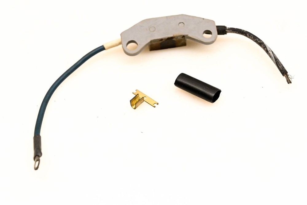 OMC 385008 Ignition Sensor & Lead Kit NOS