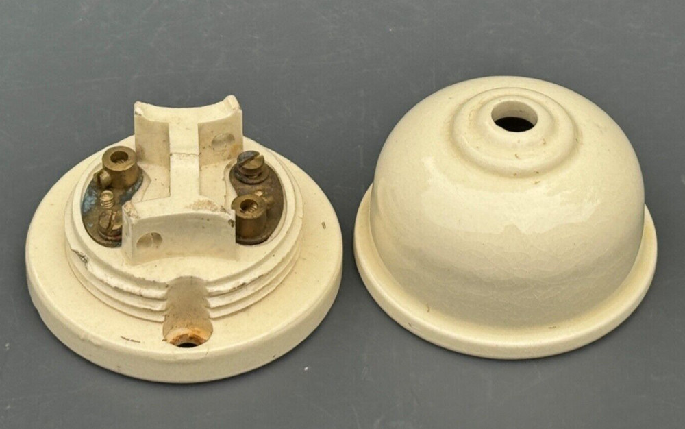 ANTIQUE PORCELAIN CERAMIC CEILING ROSE RECLAIMED