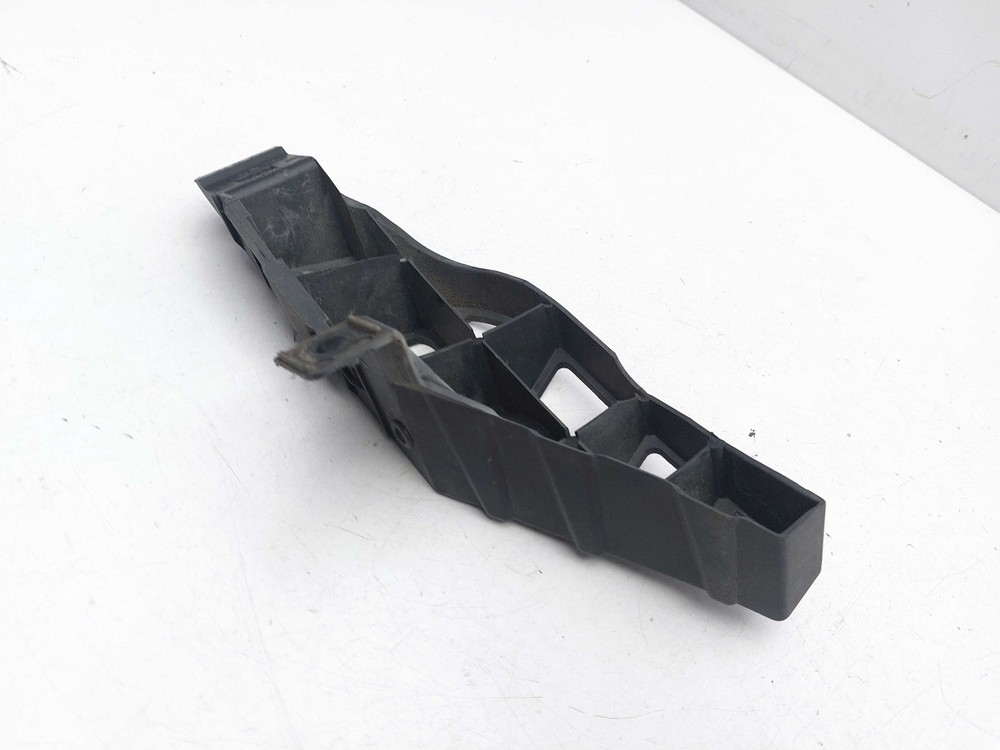 REAR LEFT BUMPER BRACKET MOUNT SUPPORT 5F0807377 SEAT LEON MK3 2014