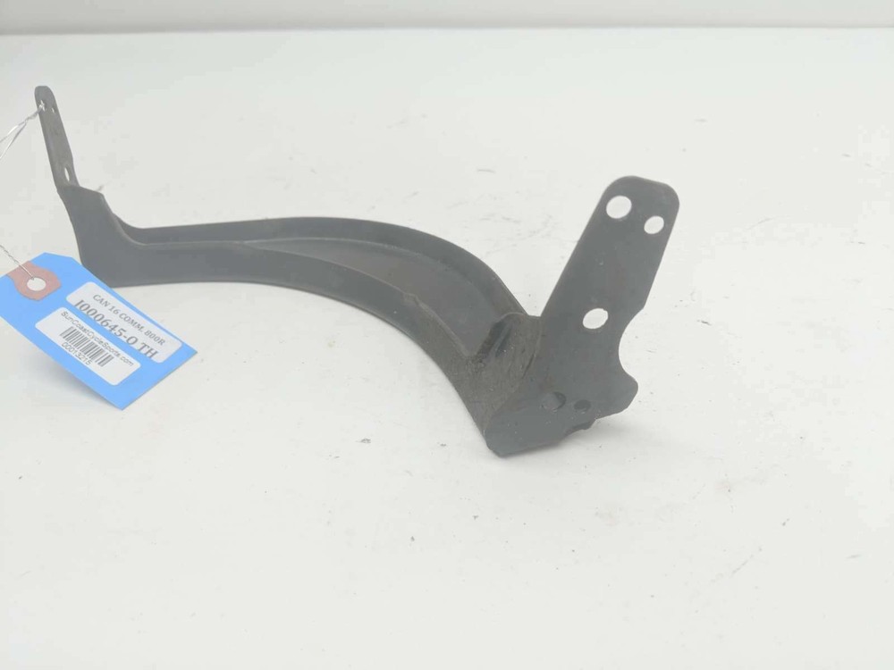 16 Can Am Commander 800R XT Front Right Fender Mount Bracket