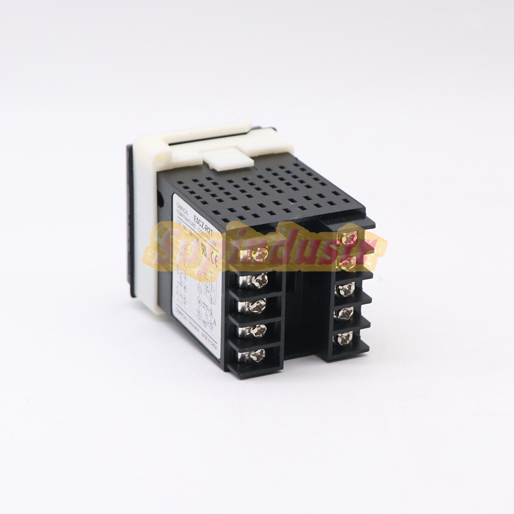 .1Pcs for Omron E5CZ-R2T Temperature Controller New