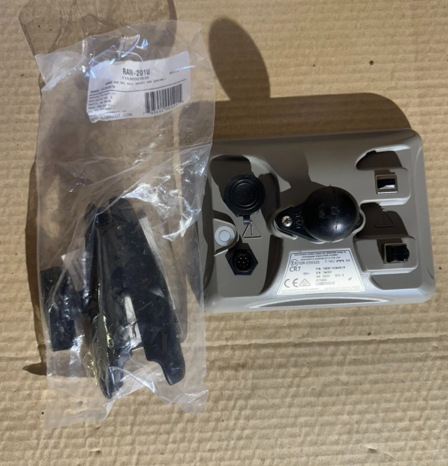 RAVEN CR7 7” Display open box