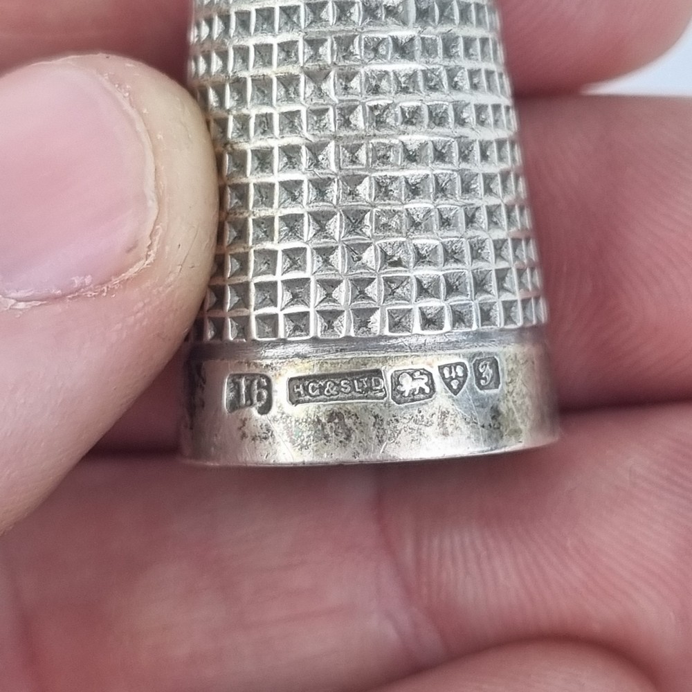 Antique Solid Silver Thimble Chester 1906 Henry Griffith & Sons