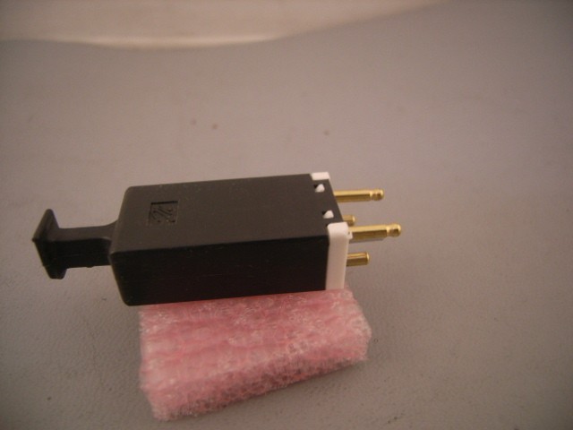 RT4B1FS F SERIES 5-PIN SOLID-STATE OVERCURRENT SURGE PROTECTORS STD SVC 240V  (5