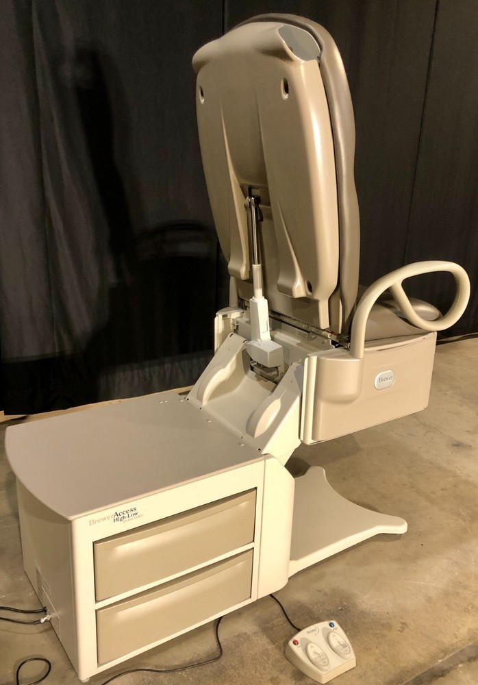 Brewer 6500 Access High-Low Exam Table