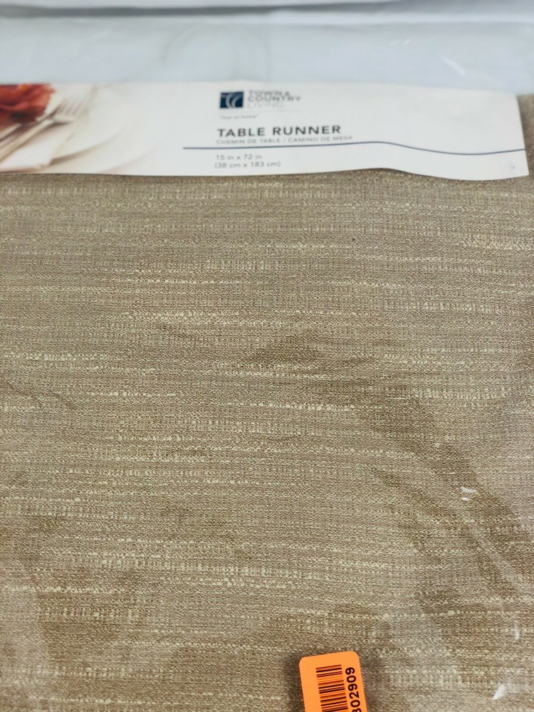 Town and Country Table Runner