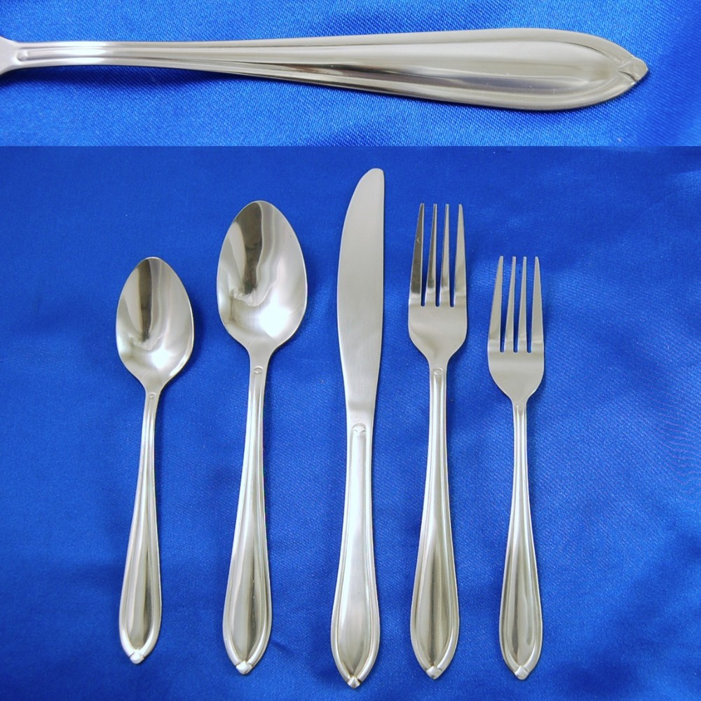 Essential Home Ginger New 20 Piece box Set Stainless Classic Flatware