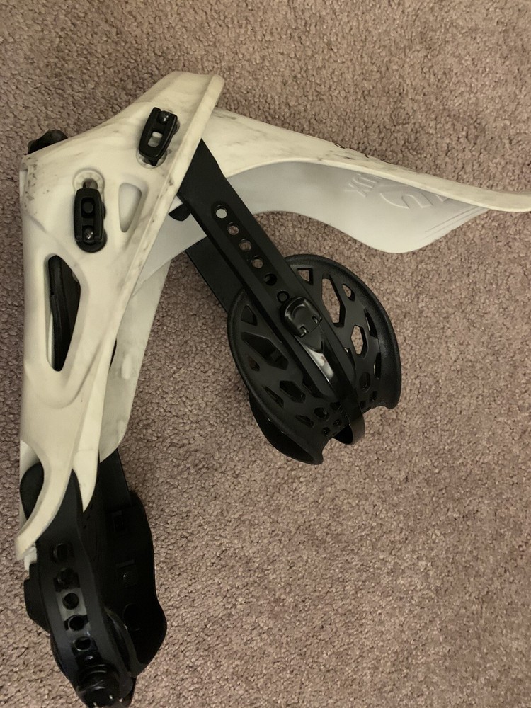 Flux Team TM Snowboard Bindings Medium (left foot only)