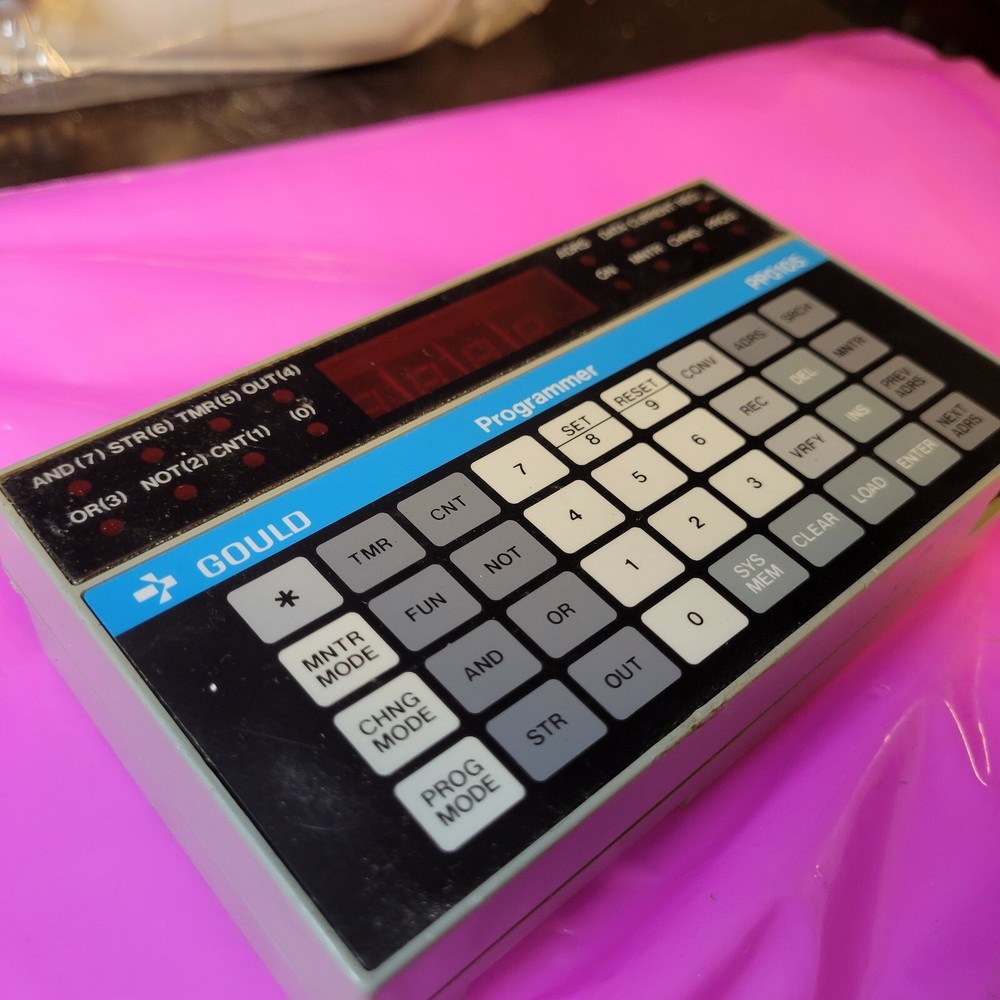 GOULD PP-0105-100 PROGRAMMER PP0105100 USED $99