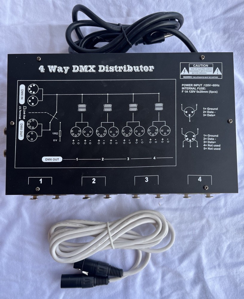 SRC-143 4-Way DMX Distributor