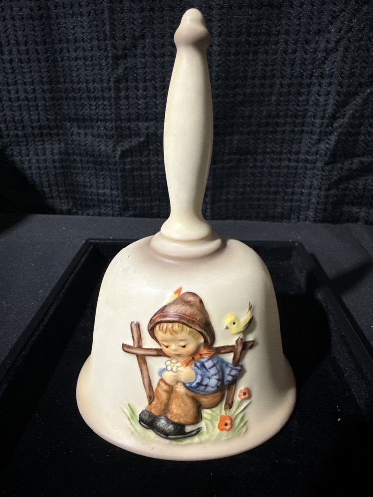Vintage 1982 Hummel Bell