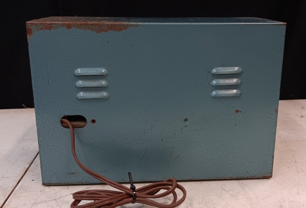 Vintage EICO Electronic Voltmeter Ohmmeter Model 214