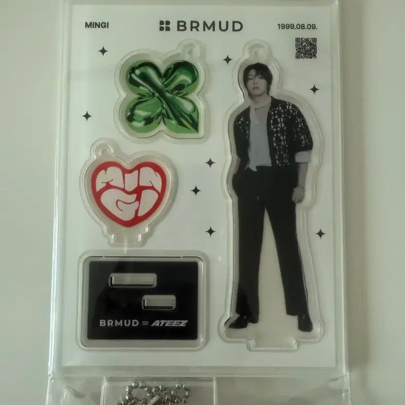ATEEZ Mingi BRMUD Acrylic Keyring
