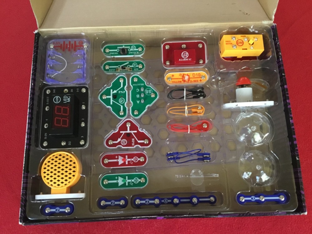 Snap Circuits ARCADE
