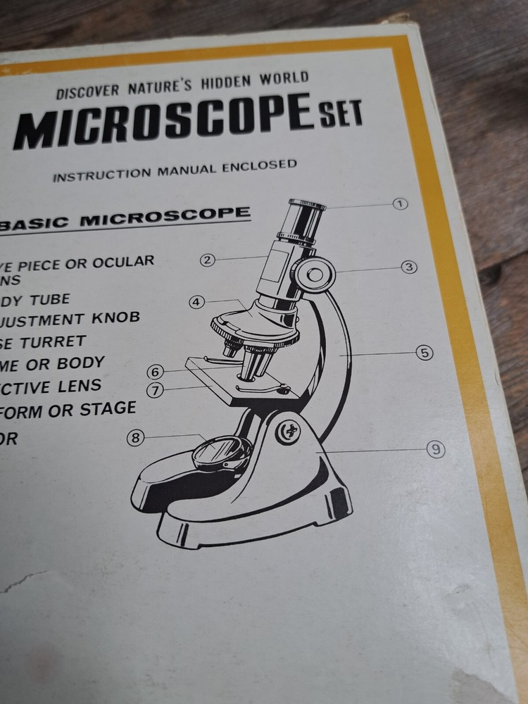 VINTAGE Creative Science 300 POWER MICROSCOPE LAB w/ Slides Original Box
