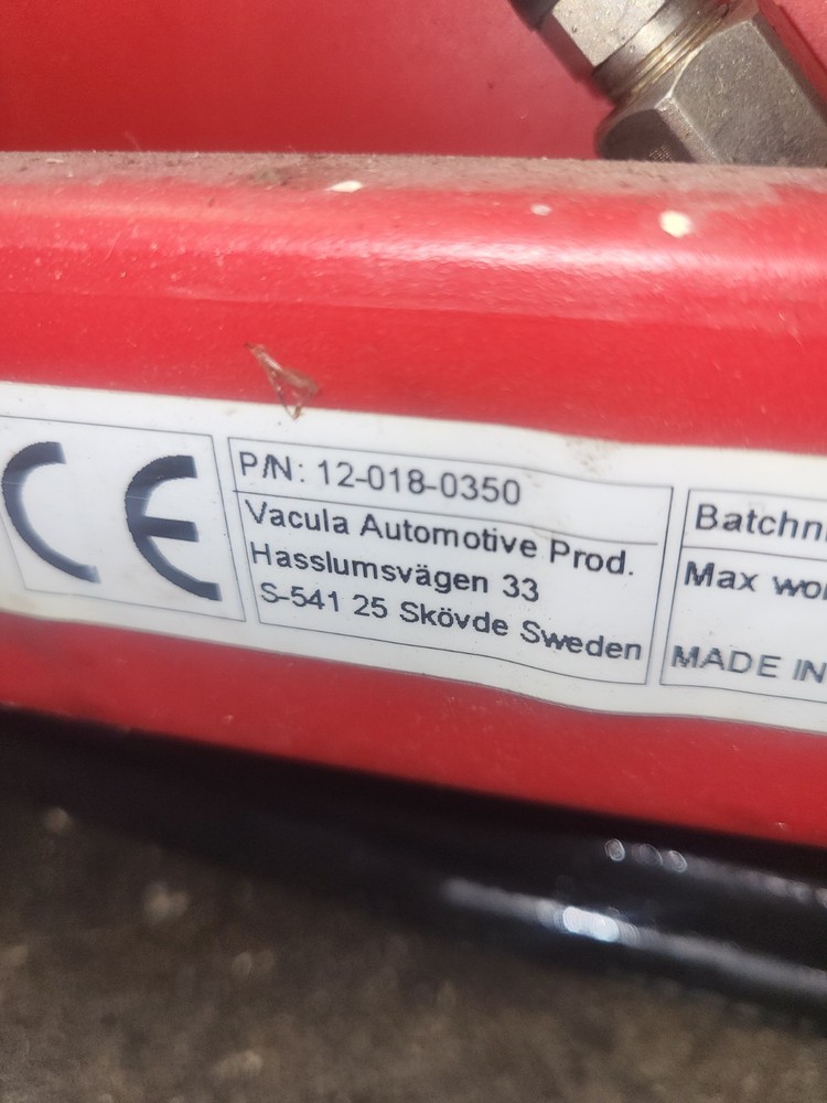 Vacula Brake Bleeder