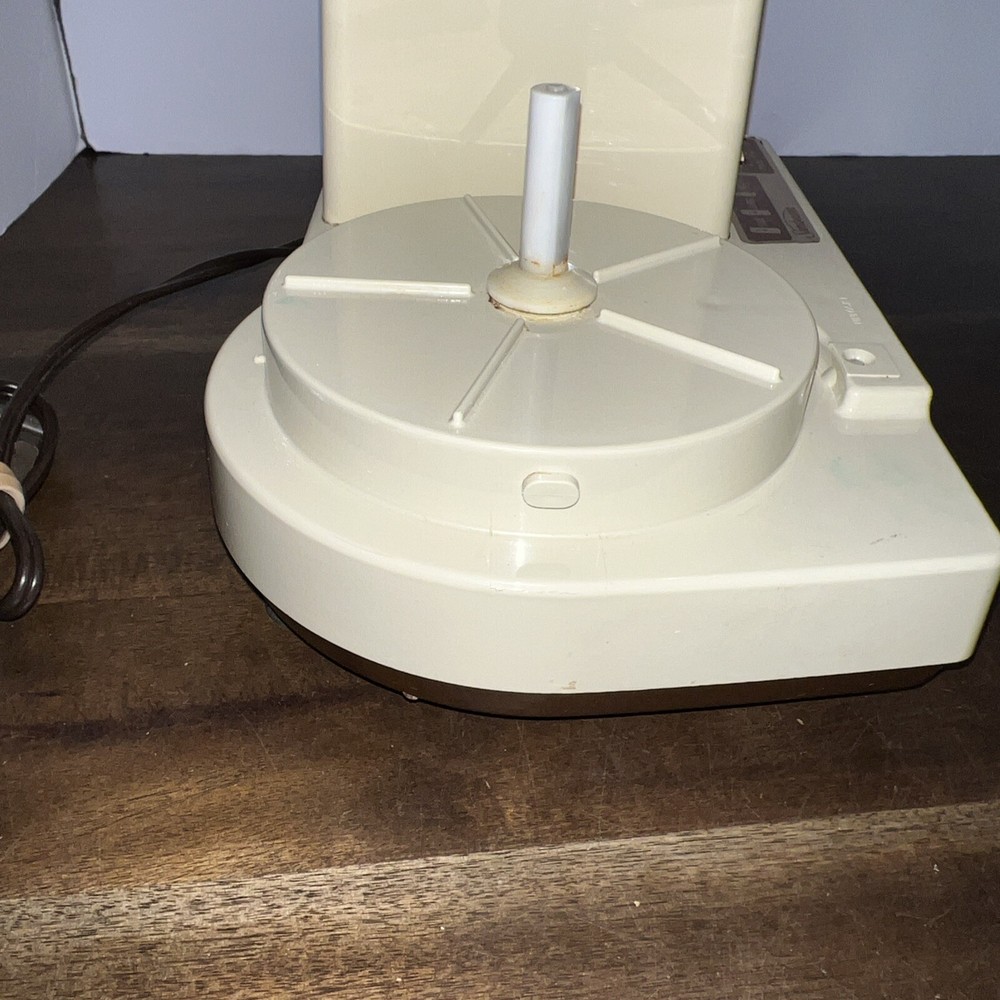 Sunbeam Mixmaster Food Processor Model 14056 Replacement Power Base Only
