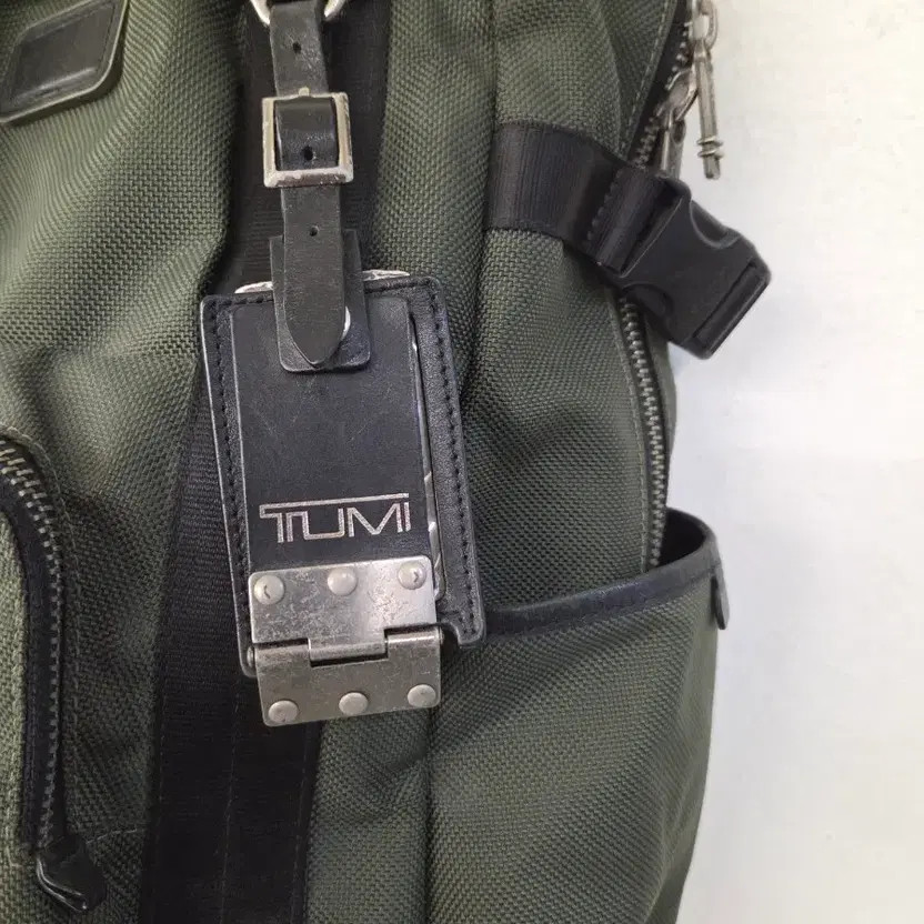 TUMI Alpha Bravo Rezon Olive Backpack Good Condition