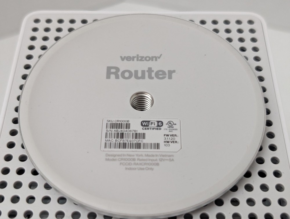 Verizon Router - CR1000B (Router)