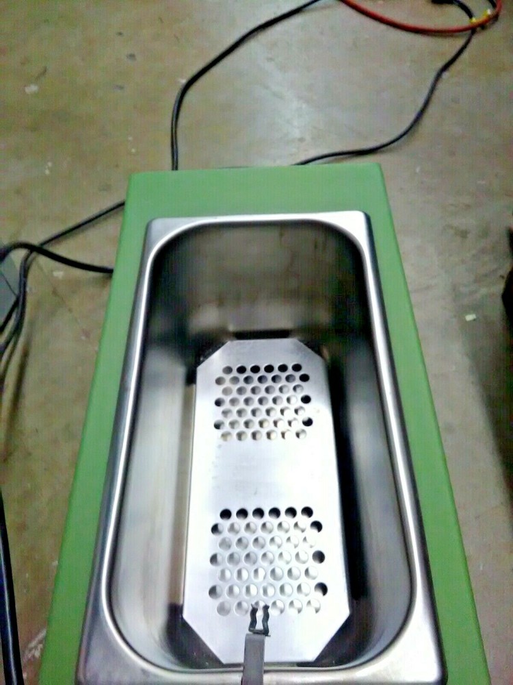 FISHER VERSA BATH model 133 (L4)