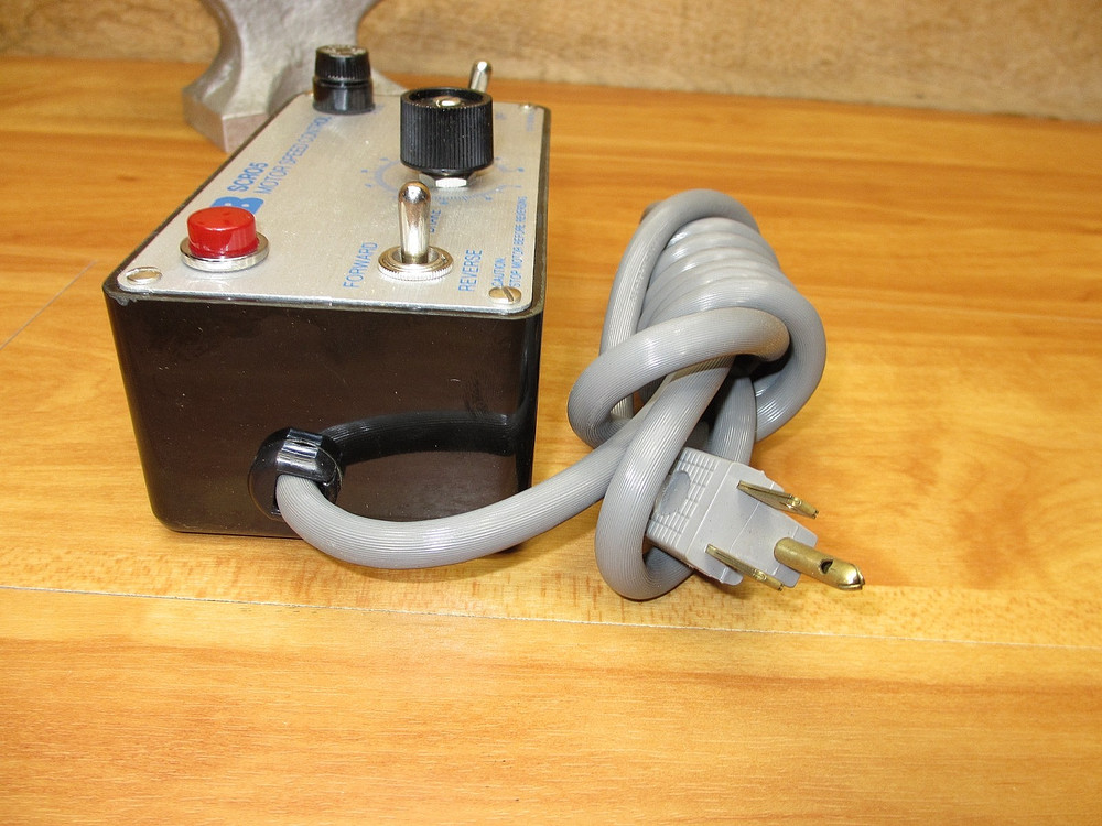 B&B SCRO5 *NEW OLD STOCK* Motor Speed Control