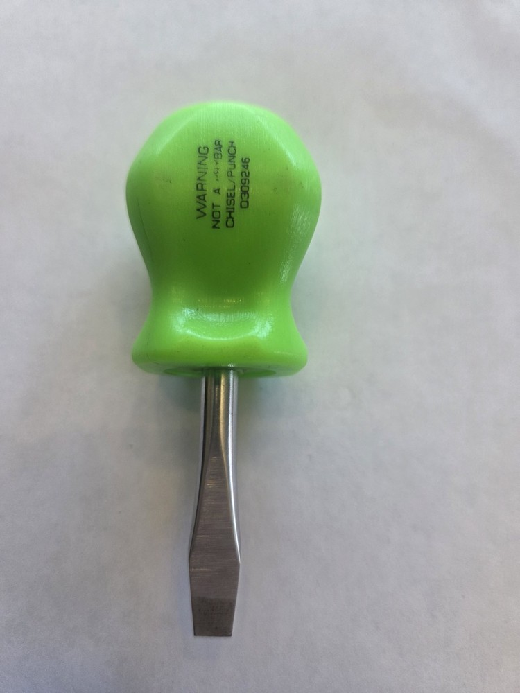 Snap On Tools SDD1 GREEN Hard Handle Flat Blade Stubby Screwdriver