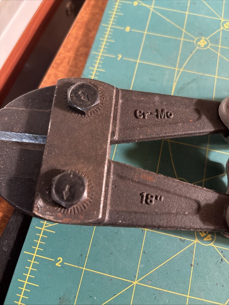 Stanley 14-376 18" Bolt Cutter