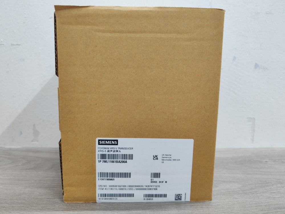 New SIEMENS 7ML1106-1BA20-0A EchoMax XRS-5 Ultrasonic Level Transducer