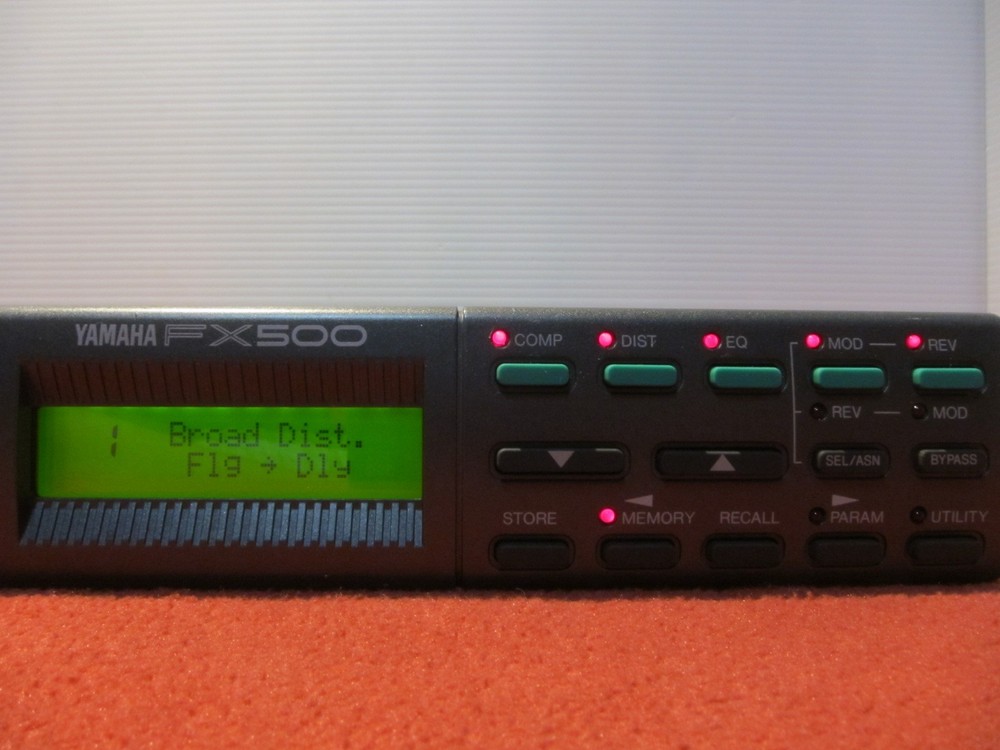 Yamaha FX500 Multi Effects Processor Guitar Effect w/ AC Adapter / Fast Shipping