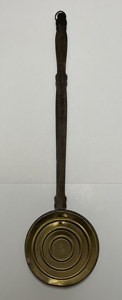 Warming Bed Pan Hammered Brass