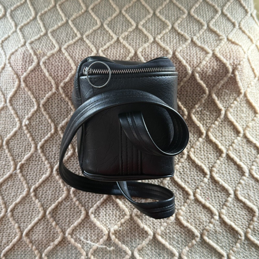 Original Polaroid Rainbow Land Camera W/ Original Carry Case