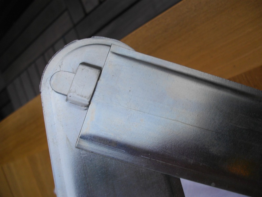 Fold-Out WARNING TRIANGLE Hazard Sign Sturdy Solid Metal Wind Resist USA Made