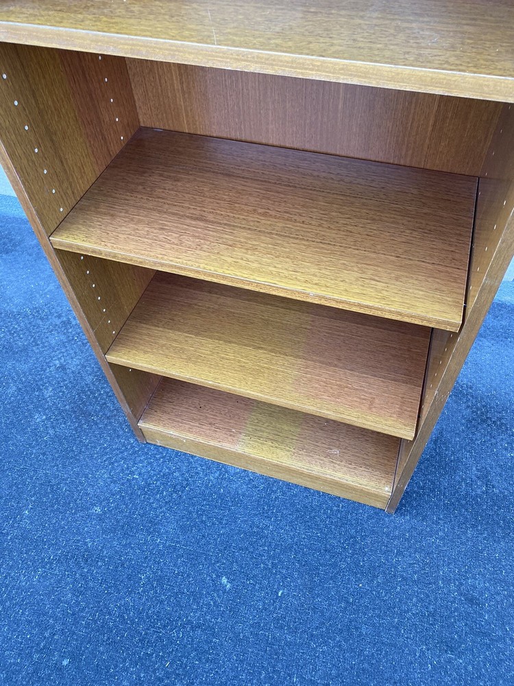 00001 Modern Bookcase Curio Cabinet