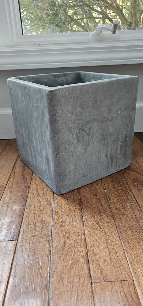 Gray Drip Square Planter 9X9X9 Modern Modern Minimalist