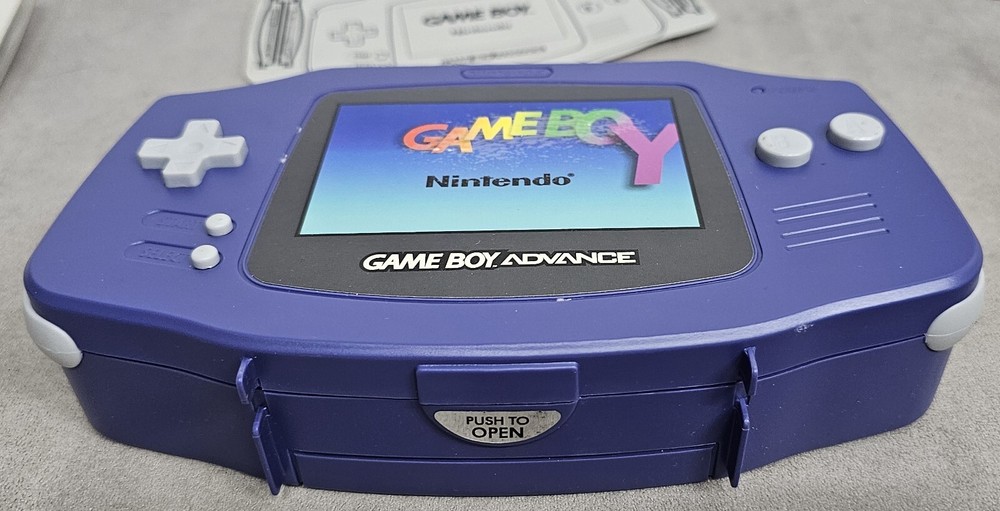 Nintendo Game Boy Advance Carrying Case