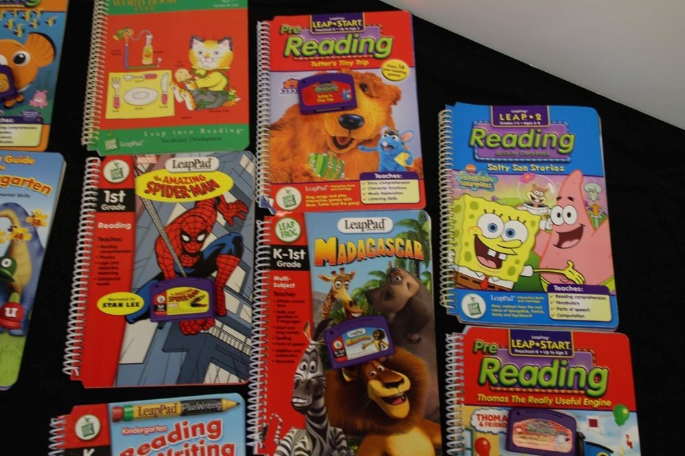 Mixed Leap frog games and booklets