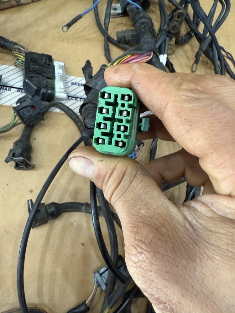 Volvo Penta 5.0 GXI-E engine harness