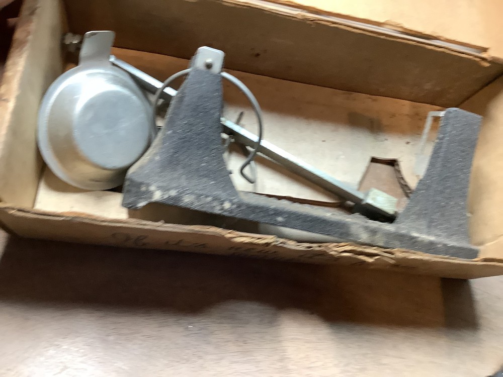 Micro-Precision Model 501 Powder Bullet Scale Vintage Reloading 1670