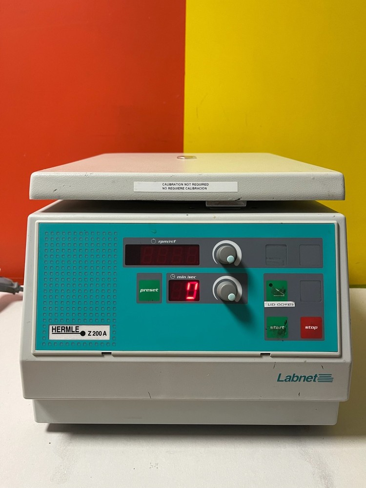 Labnet / Hermle Z200A (Z-200A) Variable Speed Benchtop Centrifuge