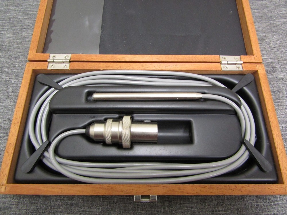 Bruel & Kjaer Microphone Preamplifier 2633